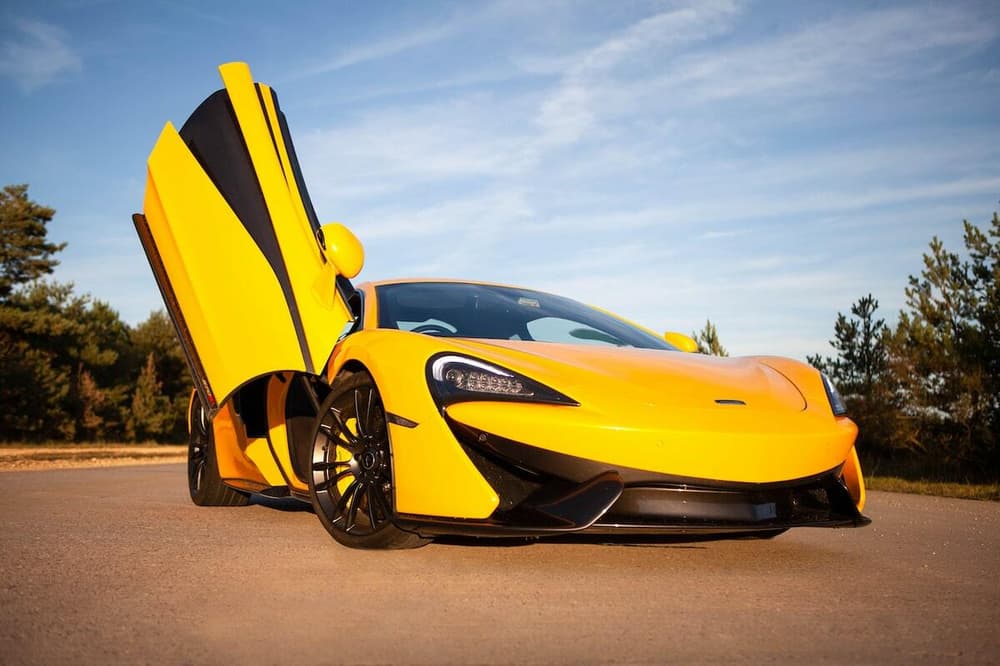 supercar driving experience