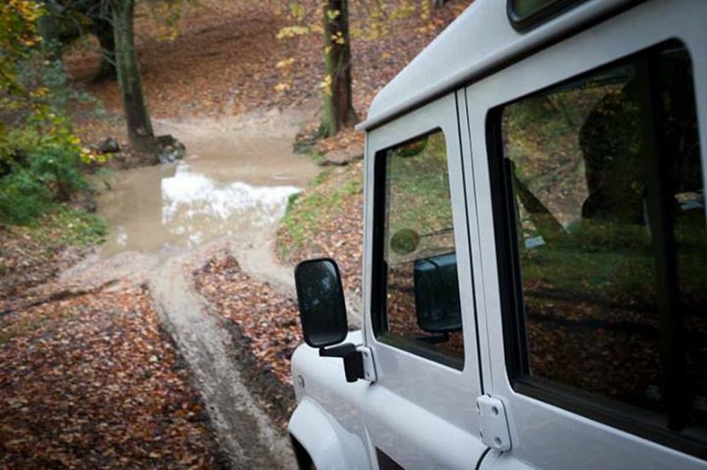 4x4 off road driving experience driving down hill