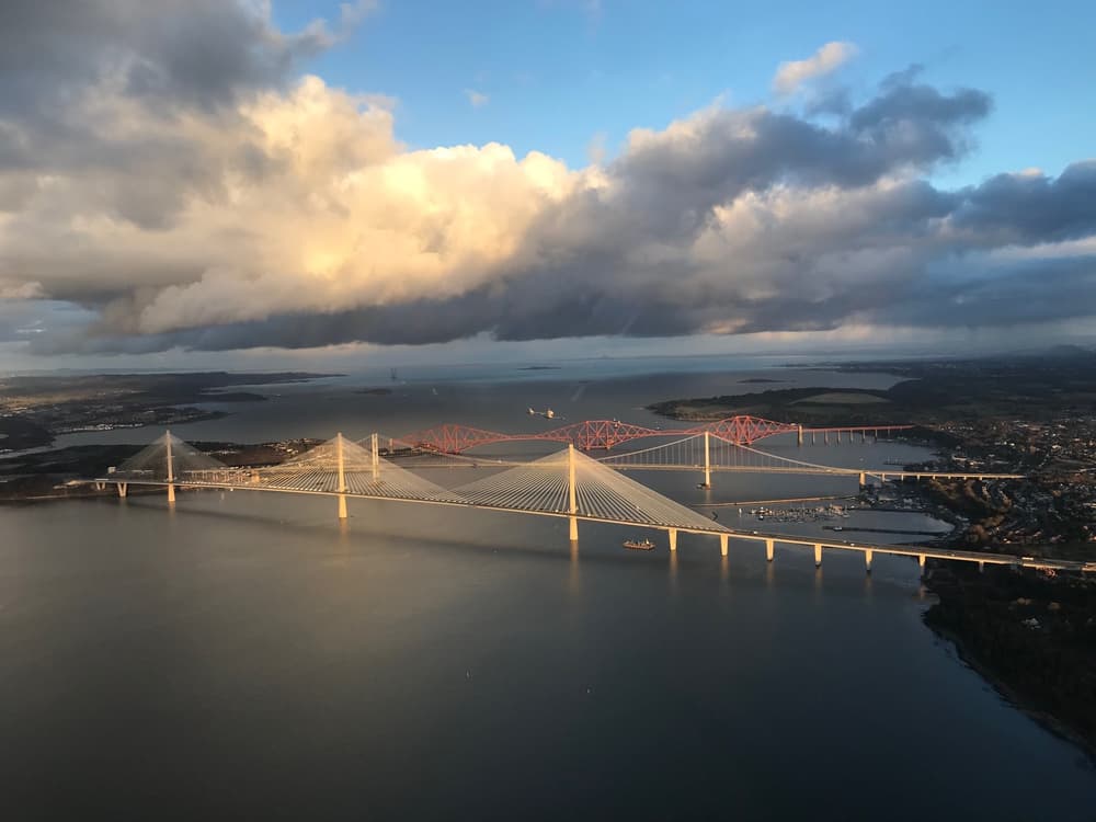 30 minute edinburgh helicopter sightseeing tour