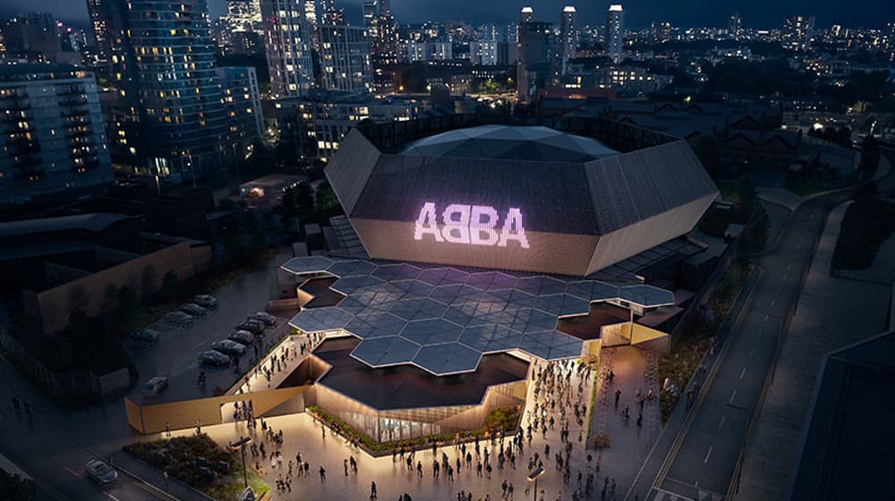 abba voyage with london hotel break