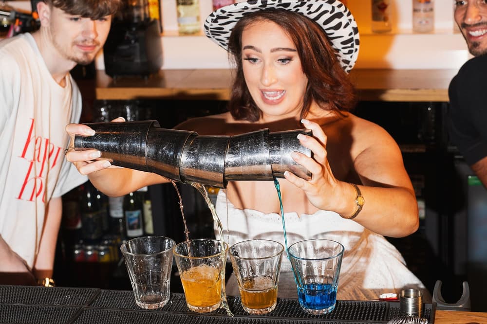revolution bars cocktail experience