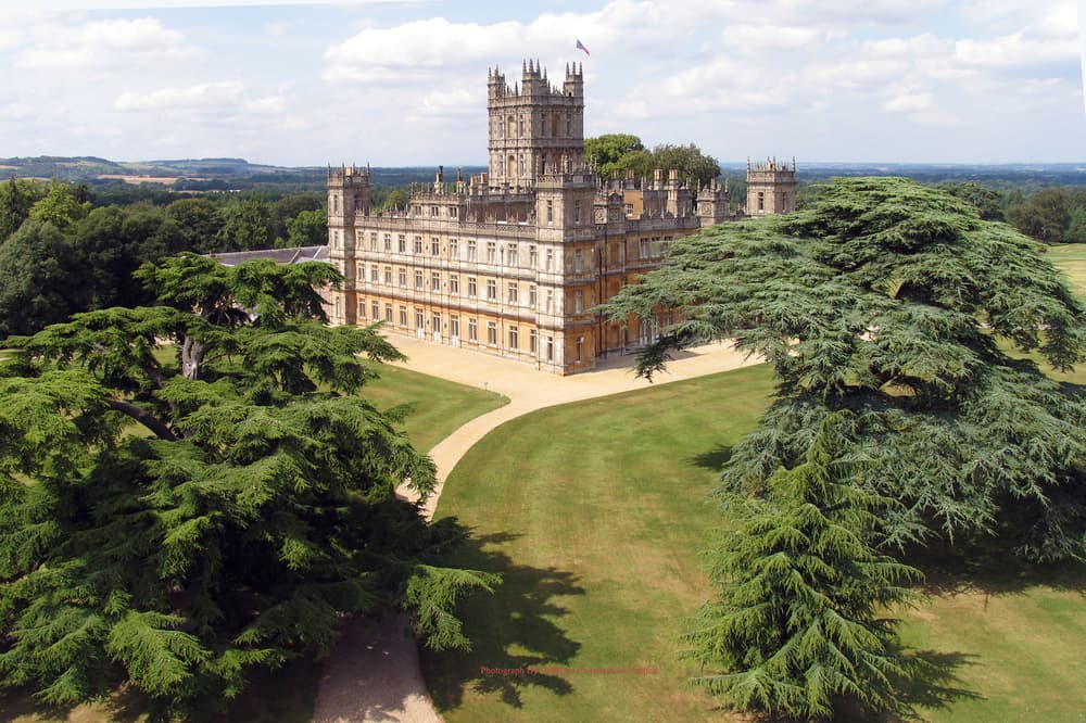 coach trip to downton abbey