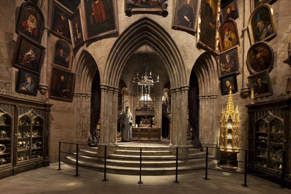 dumbledores office at harry potter world in london