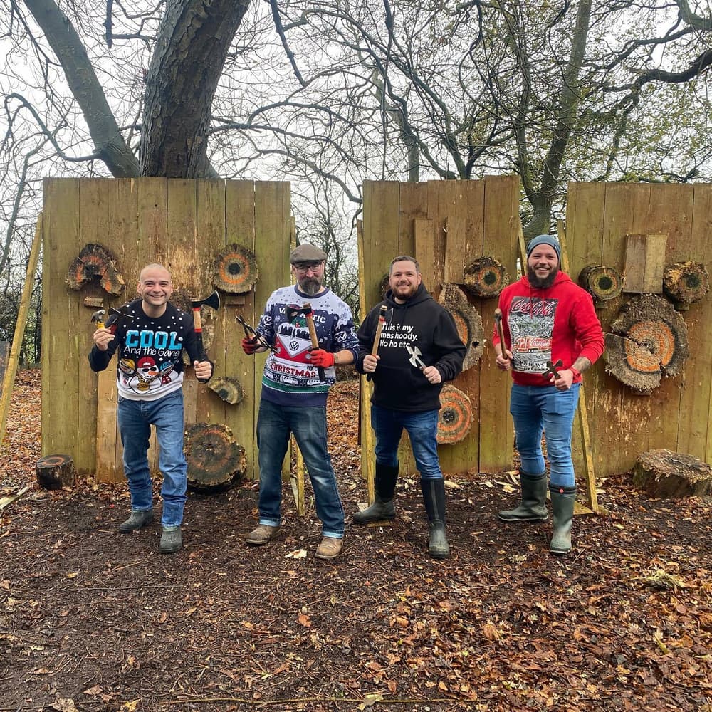 Axe throwing 10