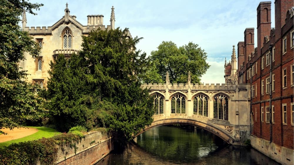 coach tour to cambridge and oxford university