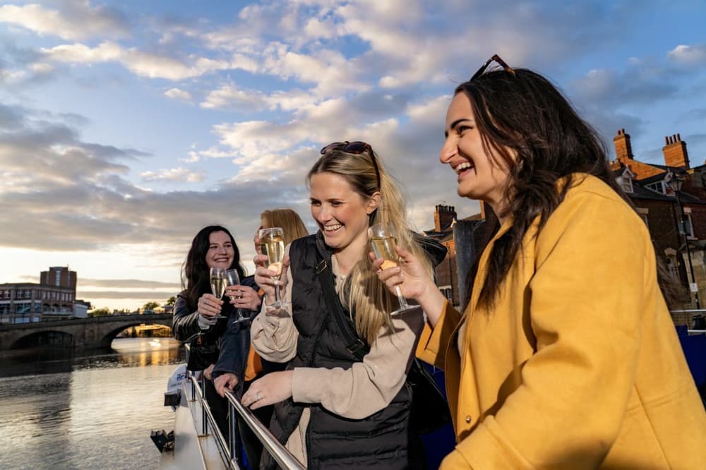 River cruise with prosecco