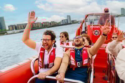 break the barrier 45 minute thames rockets speedboat experience