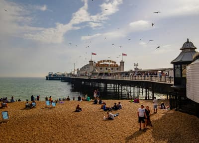 Brighton place pier in the sunshine