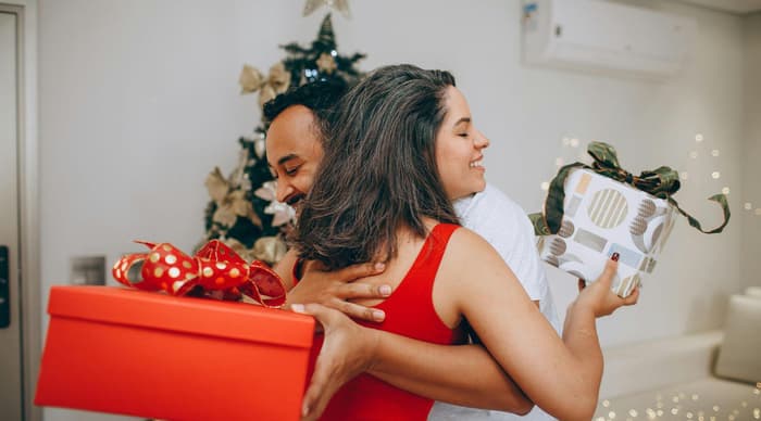Christmas gift couple