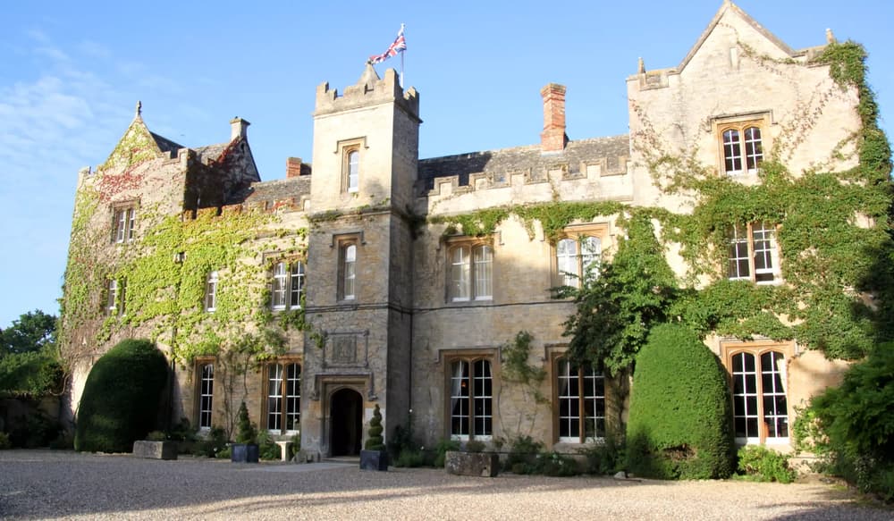 Weston Manor Hotel