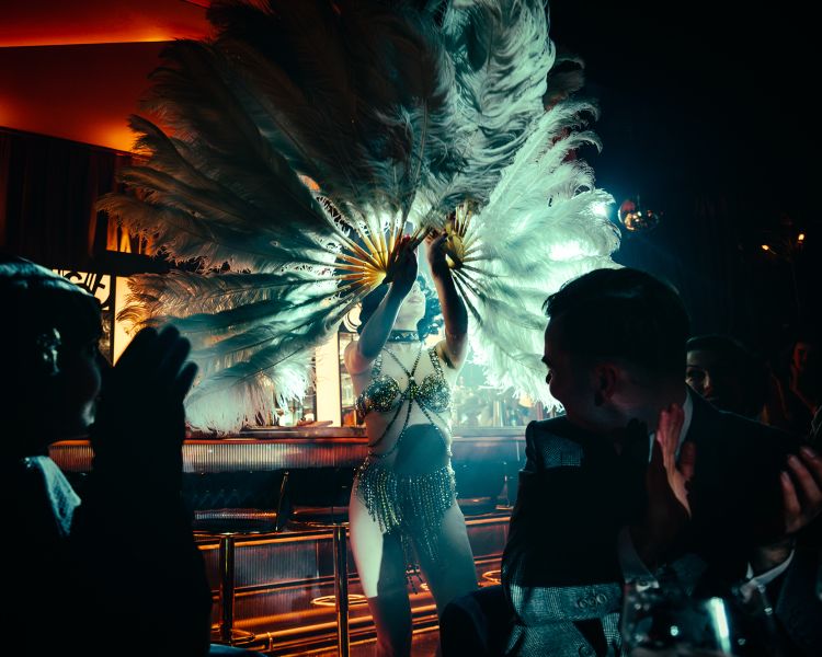 burlesque entertainment at the 58th Street immersive experience in london