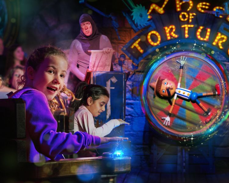 Shrek Torture at Shrek's adventure
