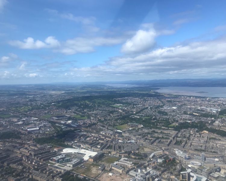 30 minute edinburgh helicopter sightseeing tour