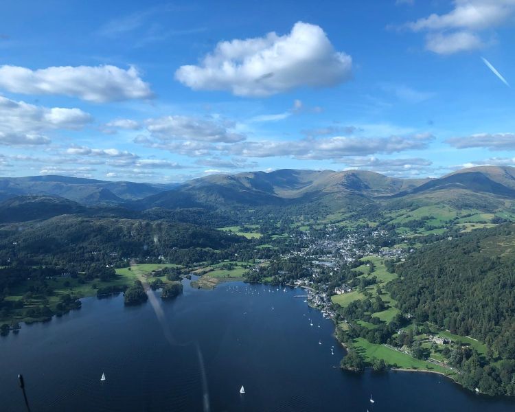 30 minute lake district helicopter sightseeing tour