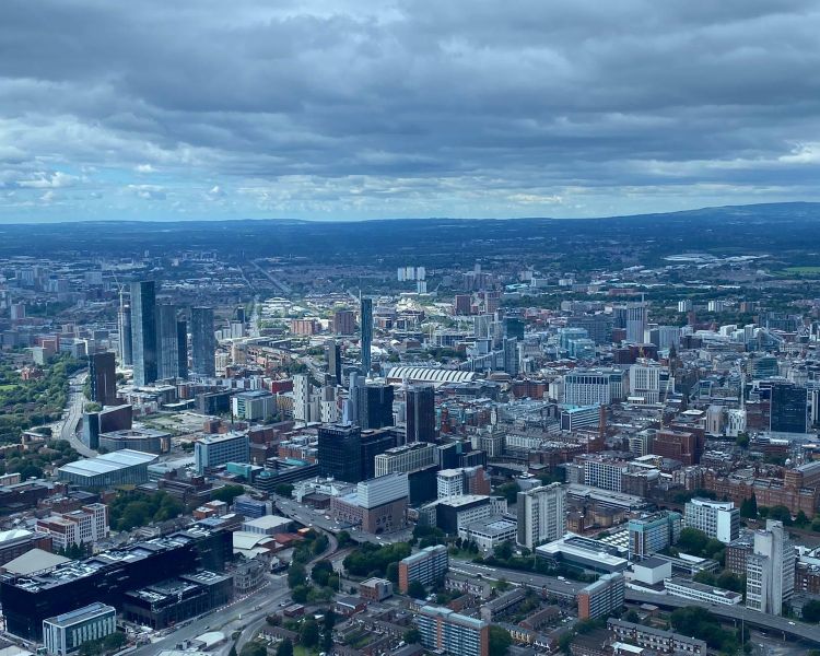 30 minute manchester helicopter sightseeing tour