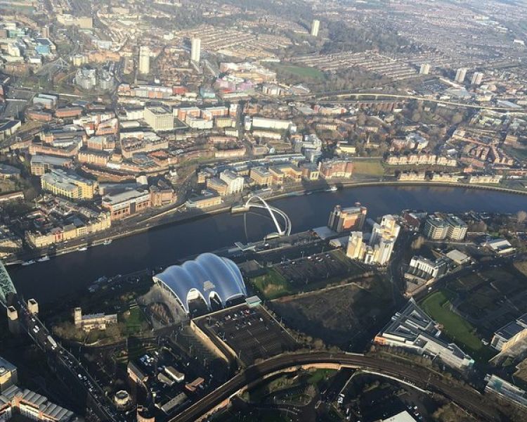 30 minute newcastle and angel of the north helicopter sightseeing tour