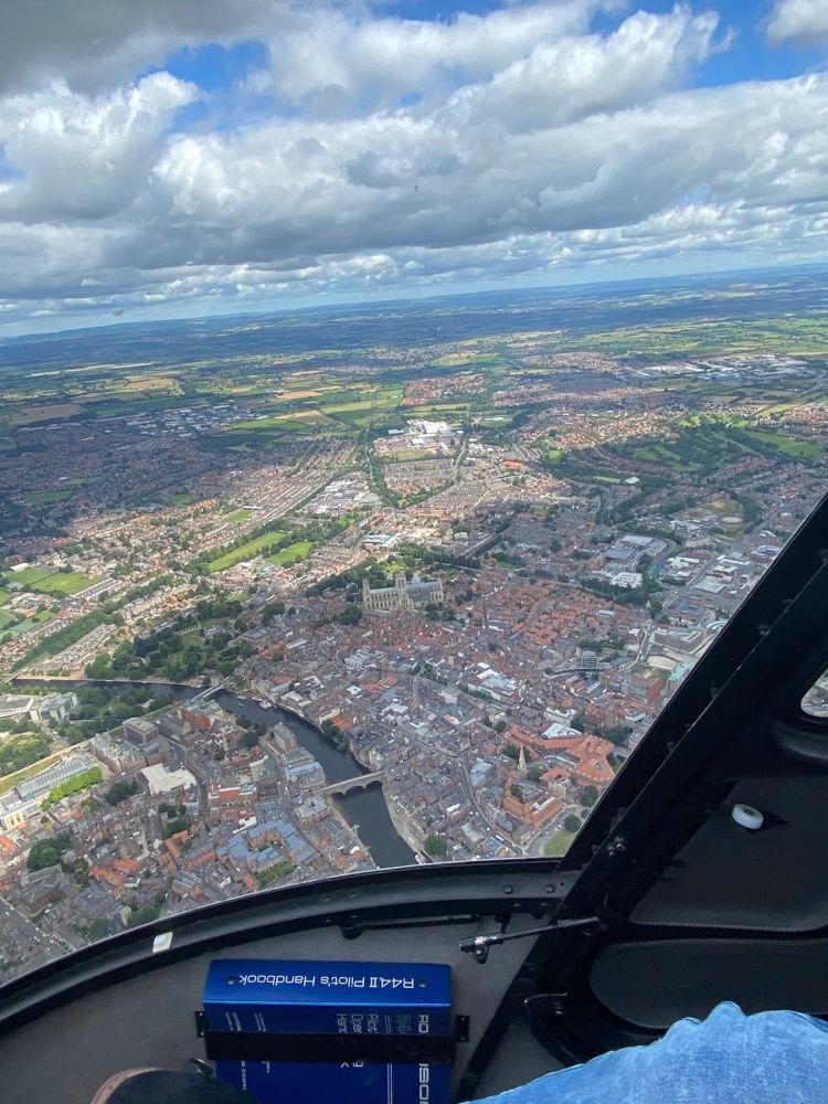 45 minute emmerdale and york helicopter sightseeing tour
