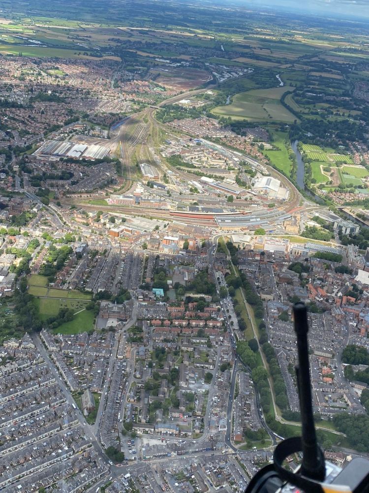 45 minute emmerdale and york helicopter sightseeing tour