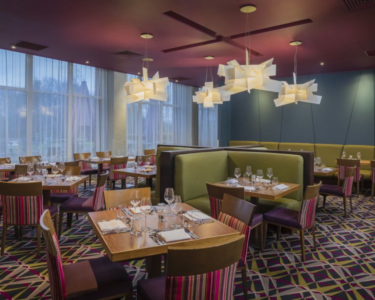Q hotels ashford restaurant