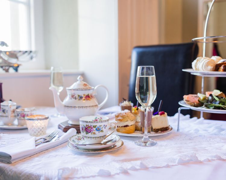 afternoon tea at coghlans