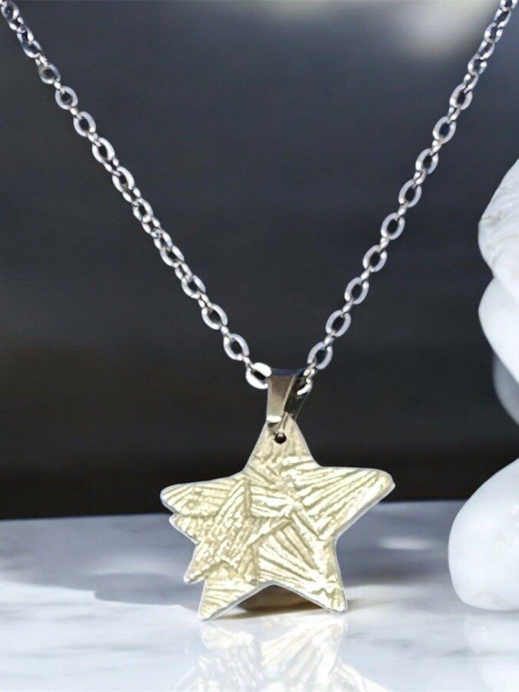 Star pendant necklace made from silver clay