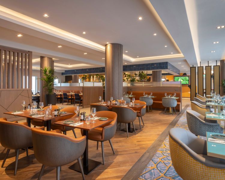 Restaurant at maldron hotel brighton