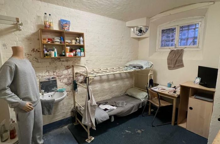 example of a prison cell seen on a guided former prison tour experience