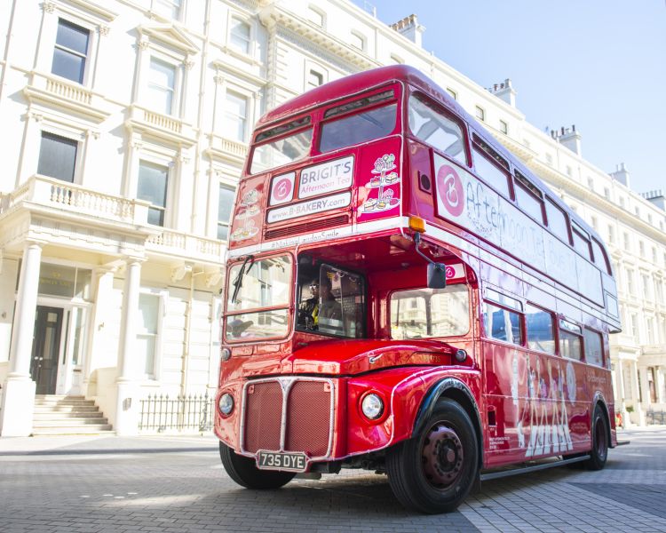 B bakery bus on london street