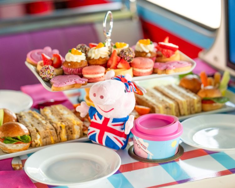 Peppa pig afternoon tea with mini peppa toy