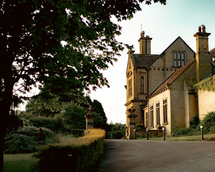 Driveway up to entrance of bagden hall