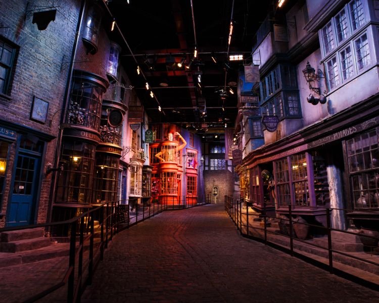 Diagon alley at warner bros studio tour london