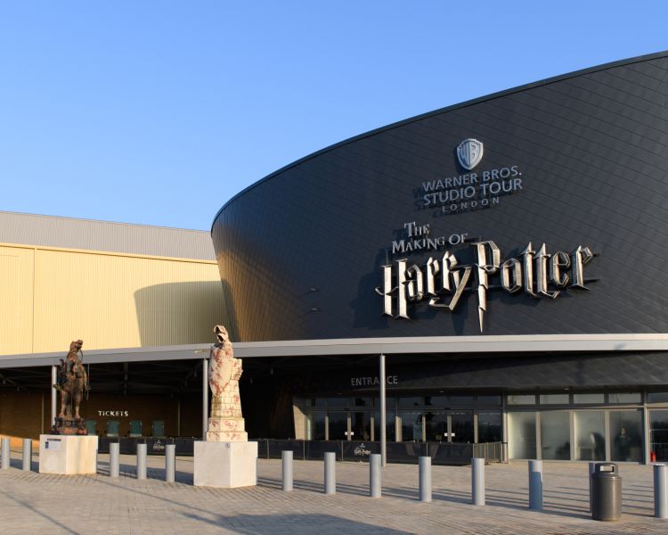 Warner bros studio tour london entrance