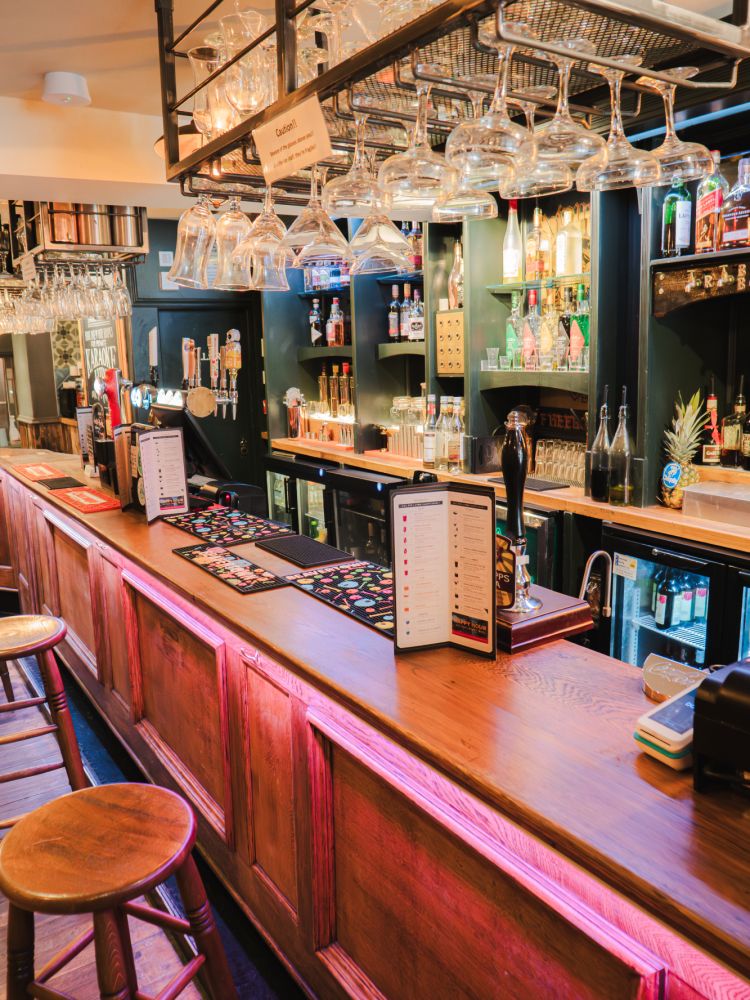 Bottomless brunch bar