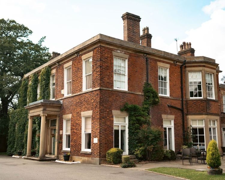 Exterior of farington lodge hotel in lancashire