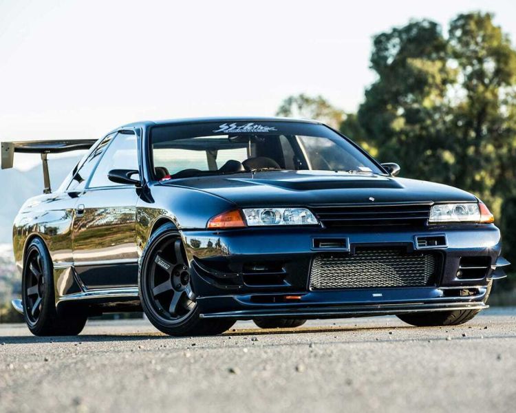 nissan skyline r32