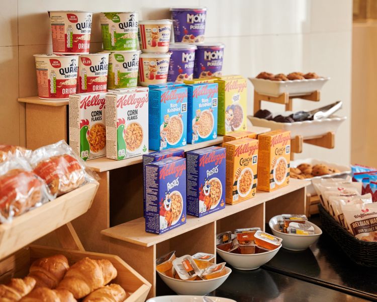 Buffet breakfst at huttons hotel in london