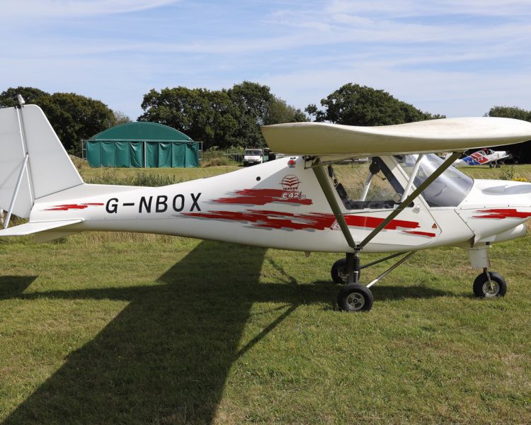 microlight at goodwood aerodrome