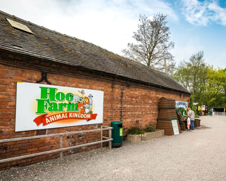 hoo farm animal kingdom