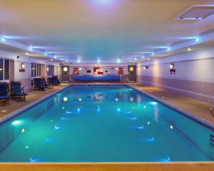 Indoor swimming at the barn hotel