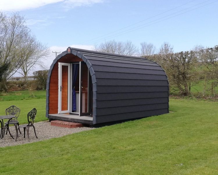 Premium glamping pod