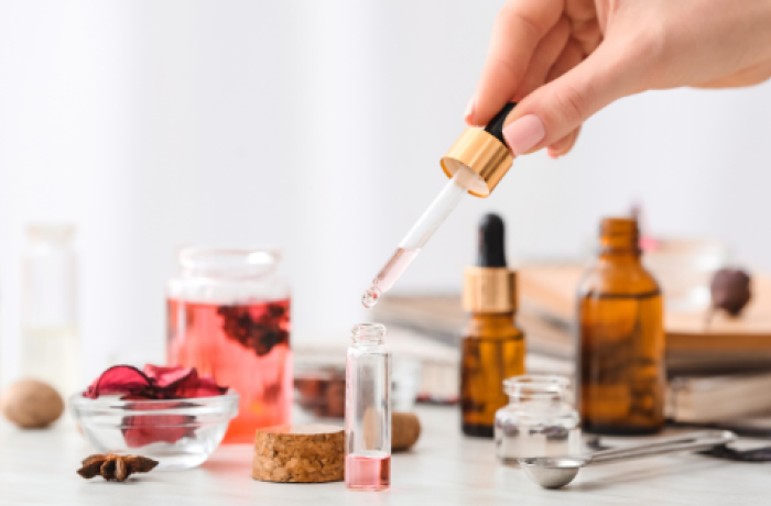 perfume making experience day gift ideas