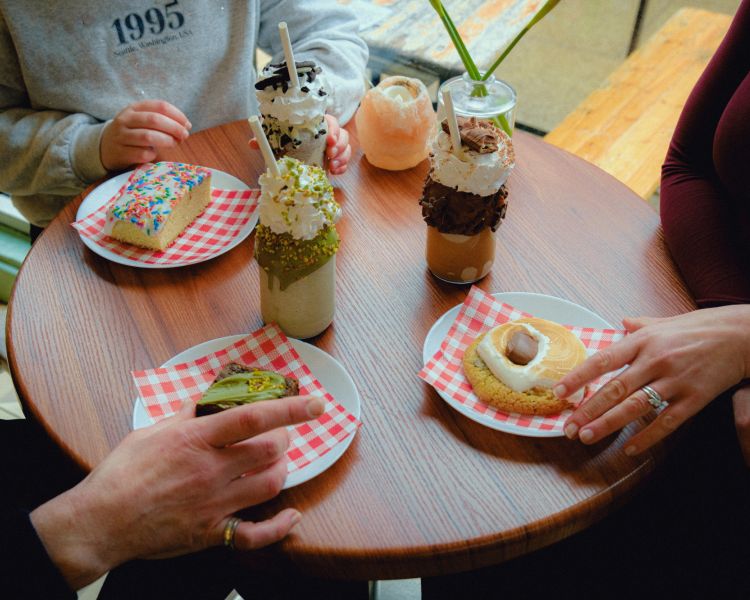 Milkshakes and cookies and cakes on a food treasure hunt in manchester