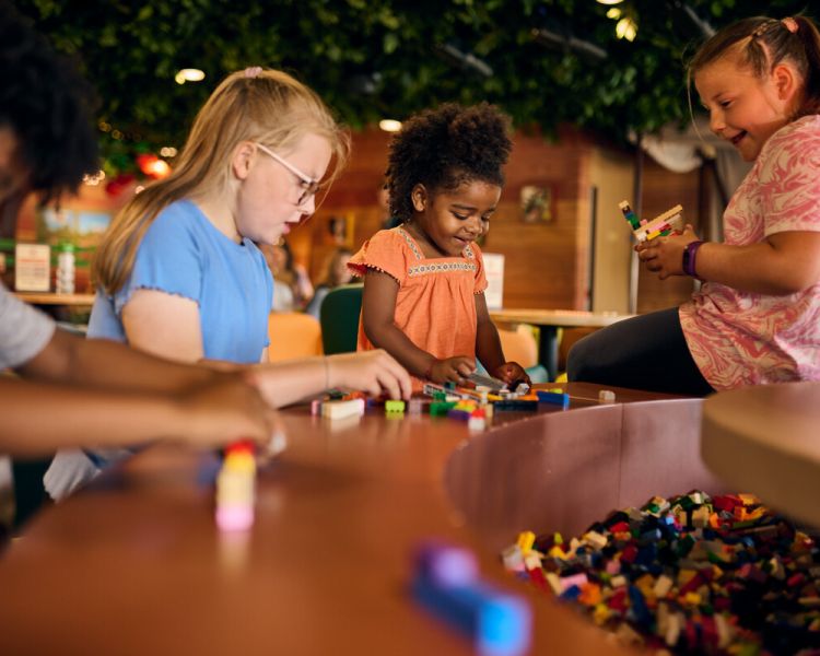 kids playing with lego at legoland windsor