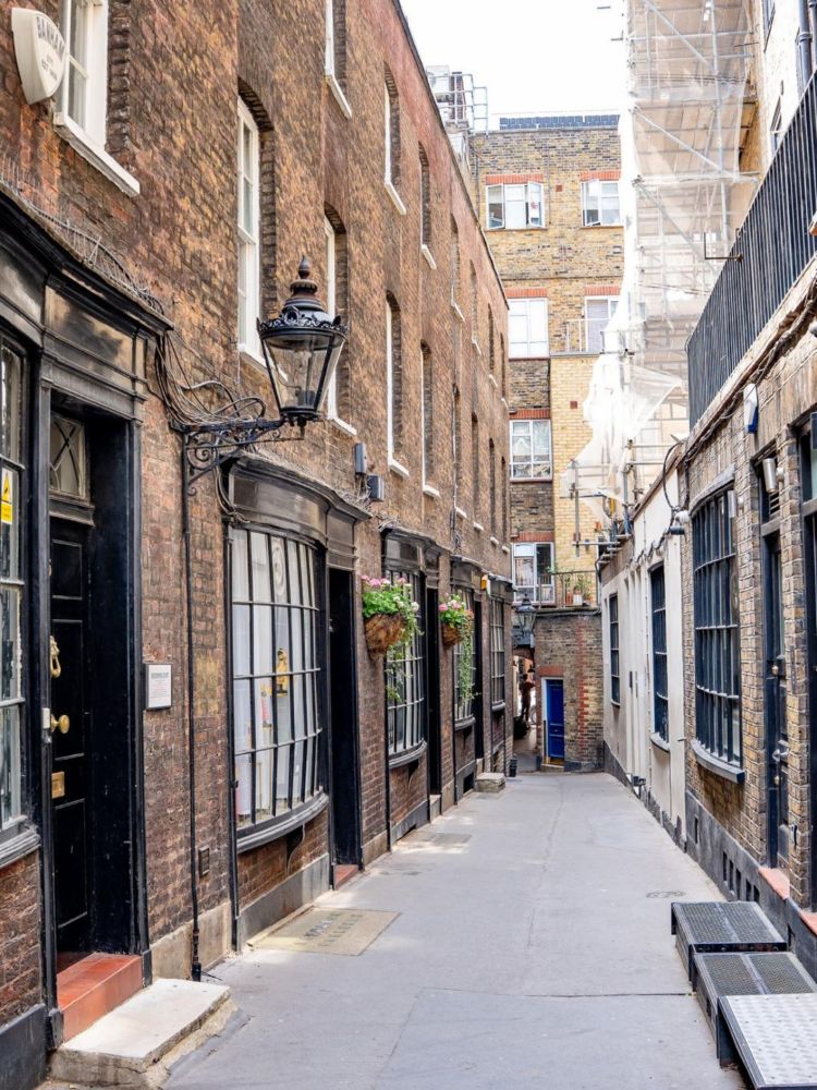 Old london street seen on harry potter walking tour
