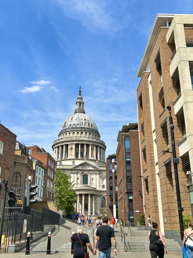 View of st pauls cathedral in london