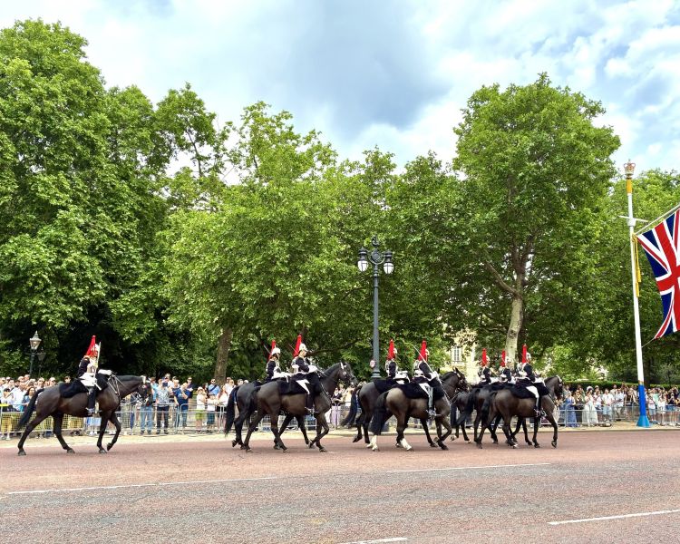 Royal guards on horseback on the mall seen on royal london tour