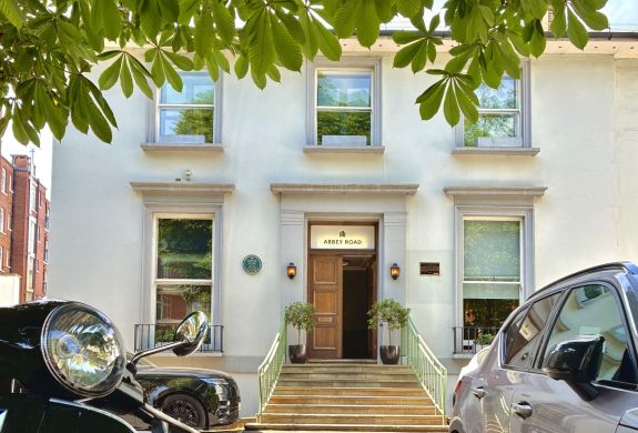 Entrance to abbey road studios in london seen on beatles tour