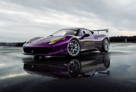 ferrari 458 on a gt race car driving experience