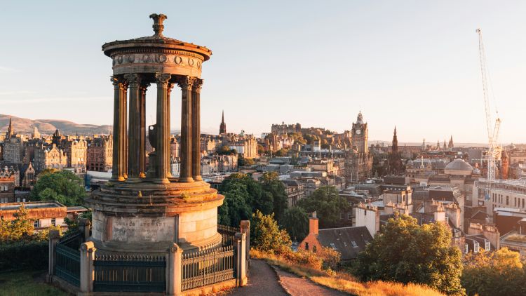 Stock image of edinburgh skyline from calton hill at sunset