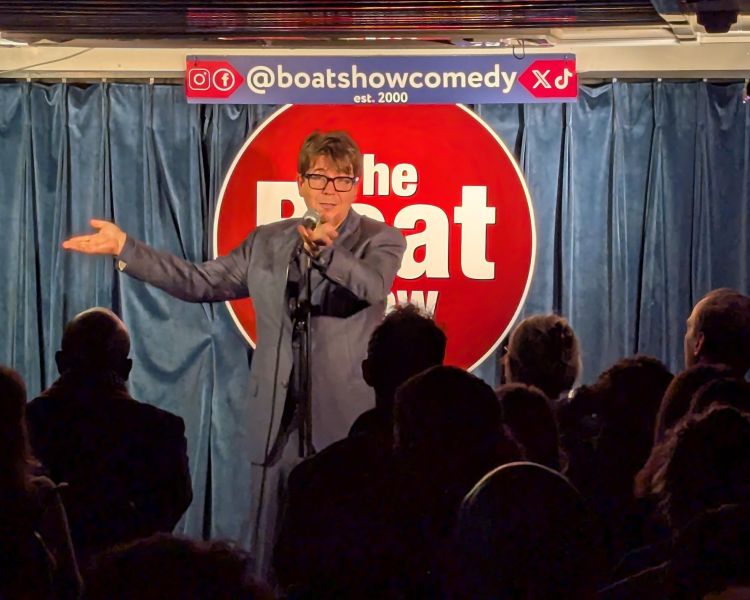 michael mcintyer performing at the boat show comedy show in london